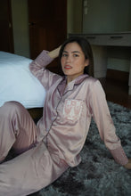 Load image into Gallery viewer, Mauve silk pajama pants set