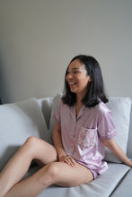 Load image into Gallery viewer, Mauve silk short set