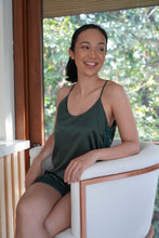Load image into Gallery viewer, Moss green sleeveless shorts set