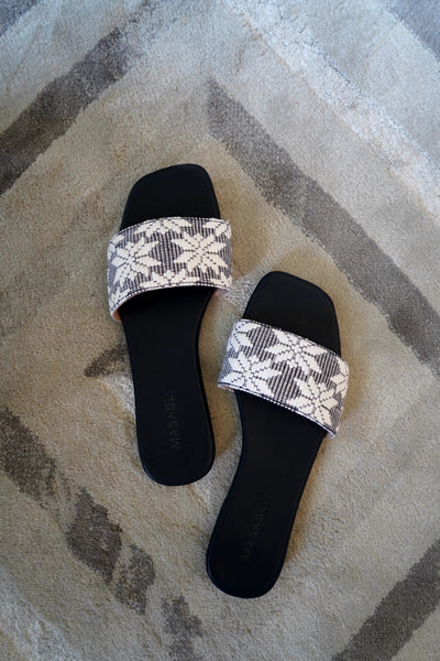 S5 & 10 - Poinsettia