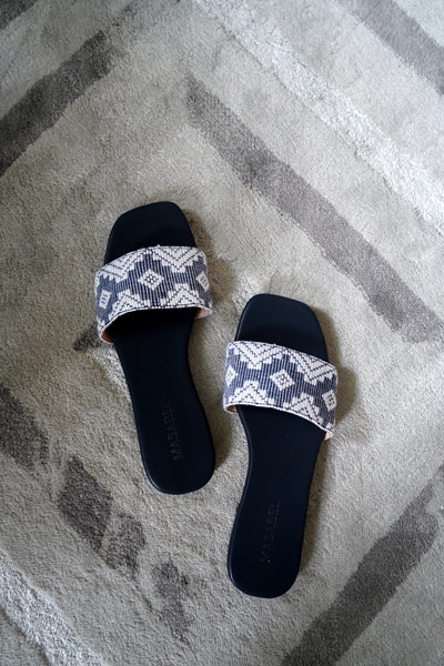 S8 - ken fleur de lis