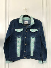 Load image into Gallery viewer, (m) - Denim Jacket
