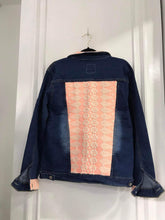 Load image into Gallery viewer, (xl) - Denim Jacket
